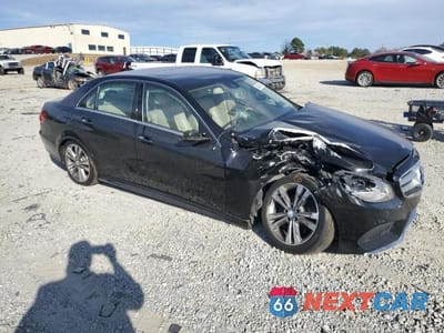 Czwarte zdjęcie samochodu z boku: 2014 MERCEDES-BENZ E 350 VIN:WDDHF5KB0EA860839 - miniatura