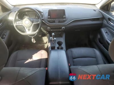 Zdjęcie 8 z 12 samochodu: 2019 NISSAN ALTIMA S VIN:1N4BL4BV0KC219144 - miniatura