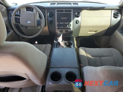 Zdjęcie 8 z 15 samochodu: 2007 FORD EXPEDITION XLT VIN:1FMFU15577LA70687 - miniatura