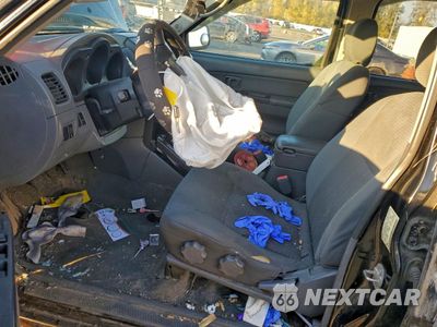 Zdjęcie 7 z 13 samochodu: 2004 NISSAN XTERRA XE VIN:5N1ED28Y44C610144 - miniatura