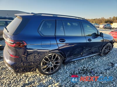 Trzecie zdjęcie samochodu z tyłu: 2025 BMW X7 XDRIVE40I VIN:5UX23EM04S9Y07738 - miniatura