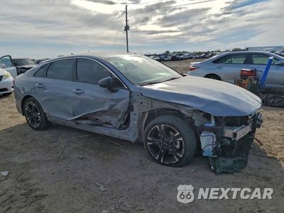 Czwarte zdjęcie samochodu z boku: 2022 KIA K5 GT LINE VIN:5XXG64J20NG107186 - miniatura