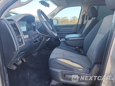 Zdjęcie 7 z 13 samochodu: 2010 DODGE RAM 1500 VIN:1D7RV1CT2AS192666 - miniatura