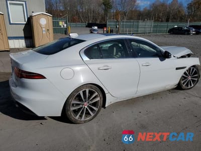 Trzecie zdjęcie samochodu z tyłu: 2020 JAGUAR XE S VIN:SAJAE4FX6LCP57670 - miniatura