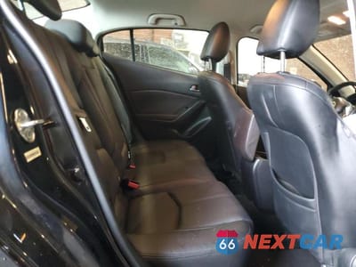 Zdjęcie 10 z 12 samochodu: 2018 MAZDA 3 TOURING VIN:3MZBN1V34JM186589 - miniatura