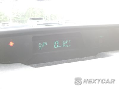 Zdjęcie 9 z 13 samochodu: 2008 TOYOTA PRIUS VIN:JTDKB20U383393892 - miniatura