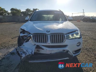 Piąte zdjęcie samochodu w środku: 2016 BMW X3 XDRIVE35I VIN:5UXWX7C51G0S16258 - miniatura