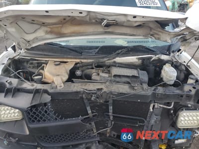 Zdjęcie 12 z 13 samochodu: 2013 CHEVROLET EXPRESS G2500 VIN:1GCWGFCA6D1160199 - miniatura