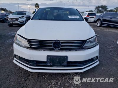 Piąte zdjęcie samochodu w środku: 2015 VOLKSWAGEN JETTA SE VIN:3VWD17AJ2FM346360 - miniatura