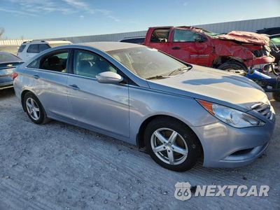 Czwarte zdjęcie samochodu z boku: 2011 HYUNDAI SONATA GLS VIN:5NPEB4AC8BH075096 - miniatura