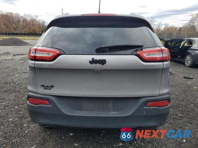 Zdjęcie 6 z 13 samochodu: 2018 JEEP CHEROKEE LATITUDE VIN:1C4PJMCB9JD574767 - miniatura