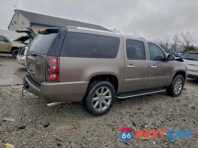 Trzecie zdjęcie samochodu z tyłu: 2012 GMC YUKON XL DENALI VIN:1GKS2MEF4CR247307 - miniatura
