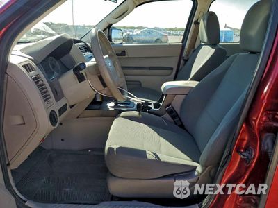 Zdjęcie 7 z 15 samochodu: 2012 FORD ESCAPE XLS VIN:1FMCU0C79CKC06660 - miniatura