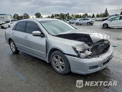 Czwarte zdjęcie samochodu z boku: 2007 HONDA ACCORD SE VIN:1HGCM56337A213384 - miniatura