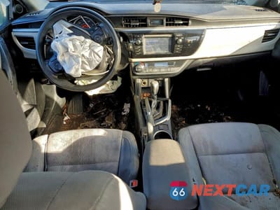 Zdjęcie 8 z 11 samochodu: 2015 TOYOTA COROLLA L VIN:5YFBURHE4FP271417 - miniatura