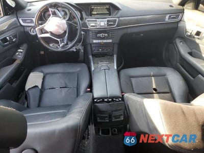 Zdjęcie 8 z 13 samochodu: 2014 MERCEDES-BENZ E 350 VIN:WDDHF5KB5EB027550 - miniatura