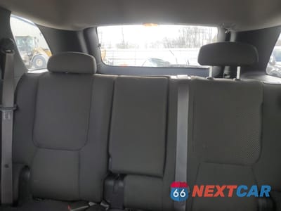 Zdjęcie 10 z 15 samochodu: 2008 PONTIAC TORRENT VIN:2CKDL33F386051126 - miniatura