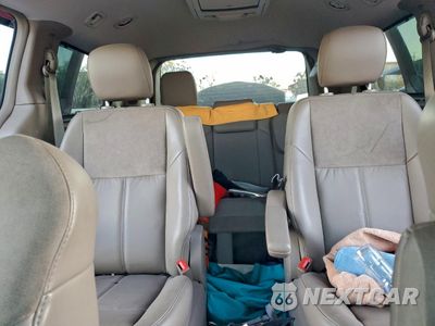 Zdjęcie 10 z 14 samochodu: 2012 CHRYSLER TOWN & COUNTRY LIMITED VIN:2C4RC1GG2CR181426 - miniatura