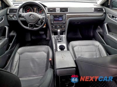 Zdjęcie 8 z 12 samochodu: 2016 VOLKSWAGEN PASSAT SE VIN:1VWBT7A35GC034233 - miniatura