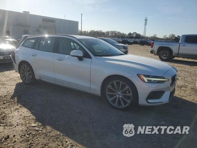 Czwarte zdjęcie samochodu z boku: 2020 VOLVO V60 T5 MOMENTUM VIN:YV1102EK0L2376887 - miniatura