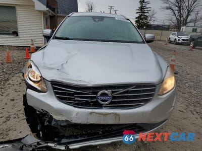 Piąte zdjęcie samochodu w środku: 2014 VOLVO XC60 3.2 VIN:YV4952DZ5E2523701 - miniatura