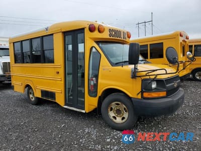 2012 CHEVROLET EXPRESS G33503 SCHOOL BUS 1GB0G2BA9C1180319 - główne zdjęcie licytacji z USA - miniatura