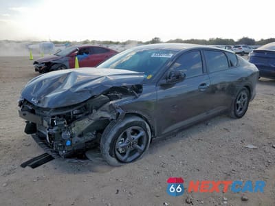 2025 KIA K4 LX 3KPFT4DE8SE014544 - główne zdjęcie licytacji z USA - miniatura
