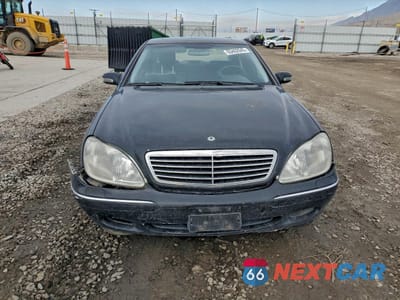 Piąte zdjęcie samochodu w środku: 2002 MERCEDES-BENZ S 430 VIN:WDBNG70J52A309770 - miniatura