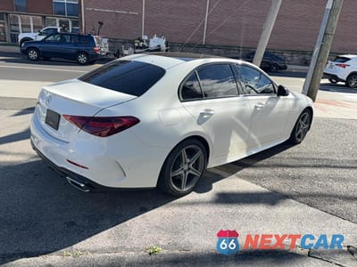 Czwarte zdjęcie samochodu z boku: 2024 MERCEDES-BENZ C 300 4MATIC VIN:W1KAF4HB7RR202087 - miniatura