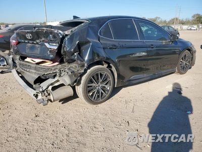 Trzecie zdjęcie samochodu z tyłu: 2023 TOYOTA CAMRY SE NIGHT SHADE VIN:4T1G11AK2PU078795 - miniatura