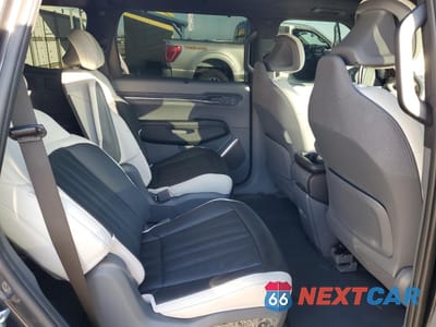 Zdjęcie 11 z 14 samochodu: 2026 KIA EV9 GT LINE VIN:5XYAEFS51TG005269 - miniatura