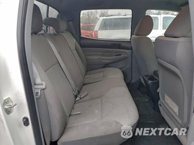 Zdjęcie 10 z 13 samochodu: 2013 TOYOTA TACOMA DOUBLE CAB VIN:3TMLU4EN5DM109084 - miniatura