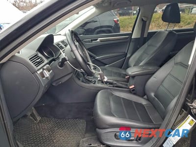 Zdjęcie 7 z 12 samochodu: 2016 VOLKSWAGEN PASSAT SE VIN:1VWBT7A35GC034233 - miniatura