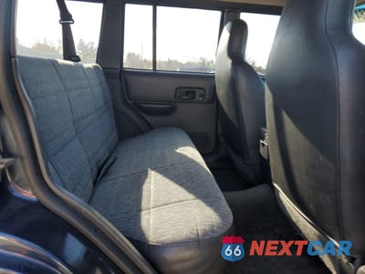 Zdjęcie 11 z 15 samochodu: 2000 JEEP CHEROKEE SPORT VIN:1J4FF48S9YL221154 - miniatura