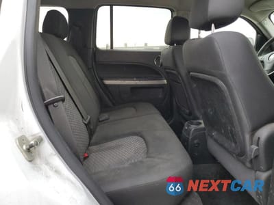 Zdjęcie 11 z 13 samochodu: 2011 CHEVROLET HHR LS VIN:3GNBAAFW4BS511429 - miniatura