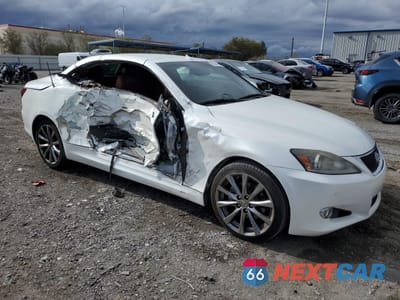 Czwarte zdjęcie samochodu z boku: 2014 LEXUS IS 250 VIN:JTHFF2C21E2529890 - miniatura