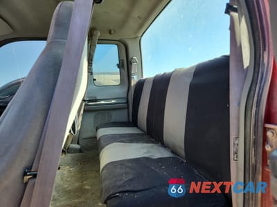 Zdjęcie 10 z 14 samochodu: 2000 FORD F250 SUPER DUTY VIN:1FTNX21FXYEA18620 - miniatura