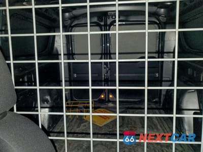 Zdjęcie 10 z 13 samochodu: 2021 RAM PROMASTER CITY DELIVERY VAN VIN:ZFBHRFAB0M6U07429 - miniatura