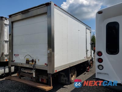 Trzecie zdjęcie samochodu z tyłu: 2015 ISUZU NPR HD REFRIGERATED DELIVERY TRUCK VIN:54DC4W1B6FS800461 - miniatura