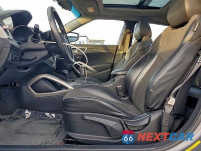 Zdjęcie 7 z 12 samochodu: 2013 HYUNDAI VELOSTER VIN:KMHTC6AD0DU093198 - miniatura