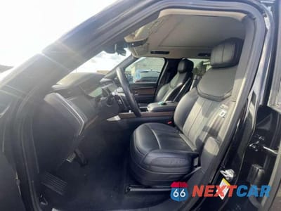 Zdjęcie 6 z 10 samochodu: 2023 LAND ROVER RANGE ROVER SE VIN:SALKPBE75PA009702 - miniatura