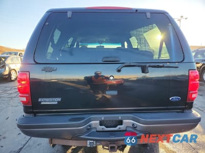 Zdjęcie 6 z 13 samochodu: 2002 FORD EXPEDITION XLT VIN:1FMPU16L22LA81347 - miniatura