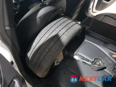 Zdjęcie 12 z 12 samochodu: 2021 BMW 228XI VIN:WBA73AK0XM7H85195 - miniatura