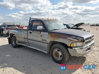1994 DODGE RAM 3500 1B7MC36C8RS731403 - główne zdjęcie licytacji z USA - miniatura