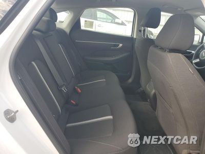 Zdjęcie 10 z 12 samochodu: 2025 HYUNDAI SONATA SEL VIN:KMHL64JA8SA433164 - miniatura