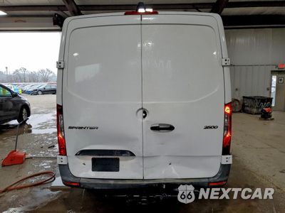 Zdjęcie 6 z 16 samochodu: 2019 MERCEDES-BENZ SPRINTER 2500/3500 VIN:WD3PF0ED5KT004033 - miniatura