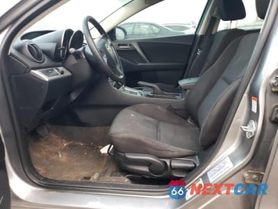 Zdjęcie 7 z 11 samochodu: 2010 MAZDA 3 I VIN:JM1BL1SG7A1328849 - miniatura