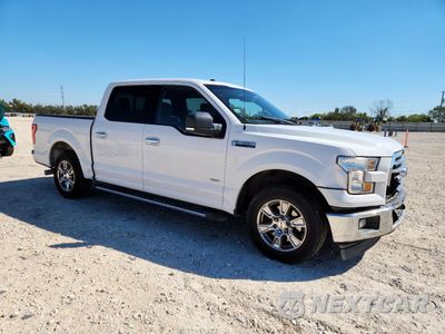 Czwarte zdjęcie samochodu z boku: 2017 FORD F150 SUPERCREW VIN:1FTEW1CP6HKD82845 - miniatura