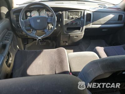 Zdjęcie 8 z 14 samochodu: 2005 DODGE RAM 1500 ST VIN:1D7HA18D15J586051 - miniatura
