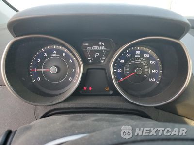 Zdjęcie 9 z 12 samochodu: 2012 HYUNDAI ELANTRA GLS VIN:5NPDH4AE1CH123437 - miniatura